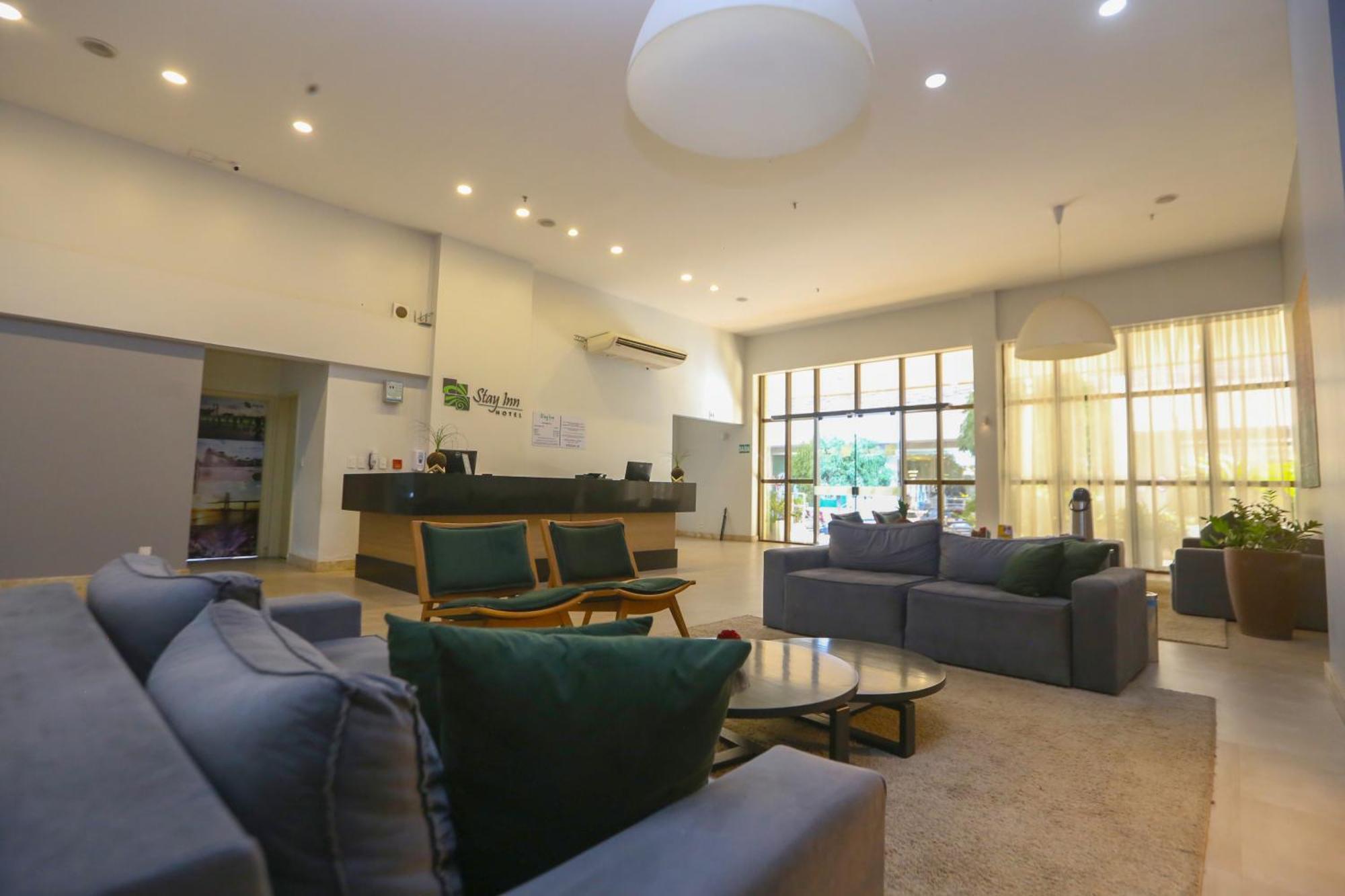 Stay Inn Hotel 因佩拉特里斯 外观 照片