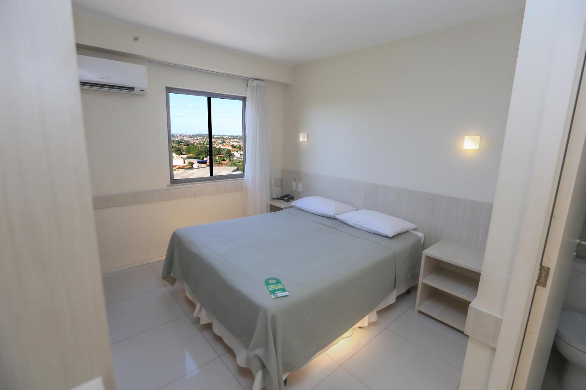 Stay Inn Hotel 因佩拉特里斯 外观 照片
